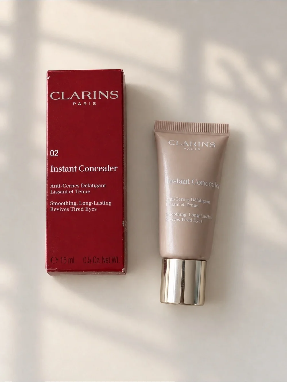 Clarins Instant Concealer 02 Natural Beige with Red Box